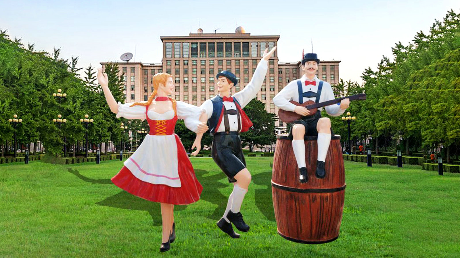 卡通雕塑定制,动漫雕像加工,玻璃钢雕塑源头工厂