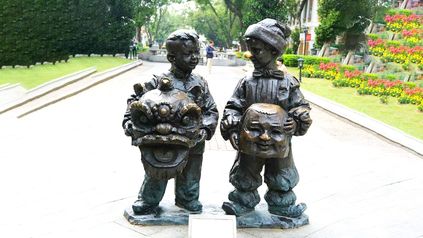 人物景观雕塑-户外雕塑定制-校园雕像